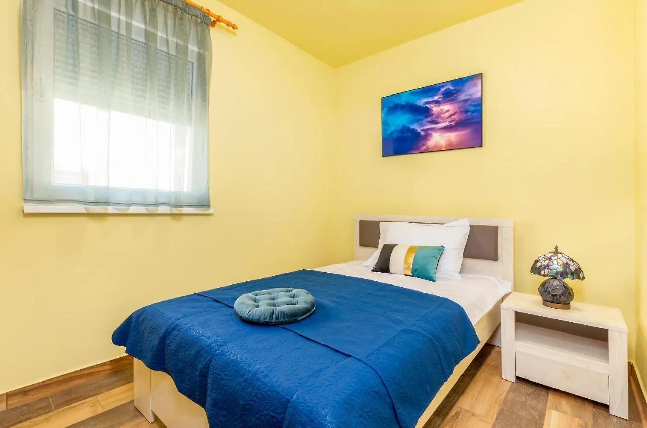 Apartmani Monte プーラ